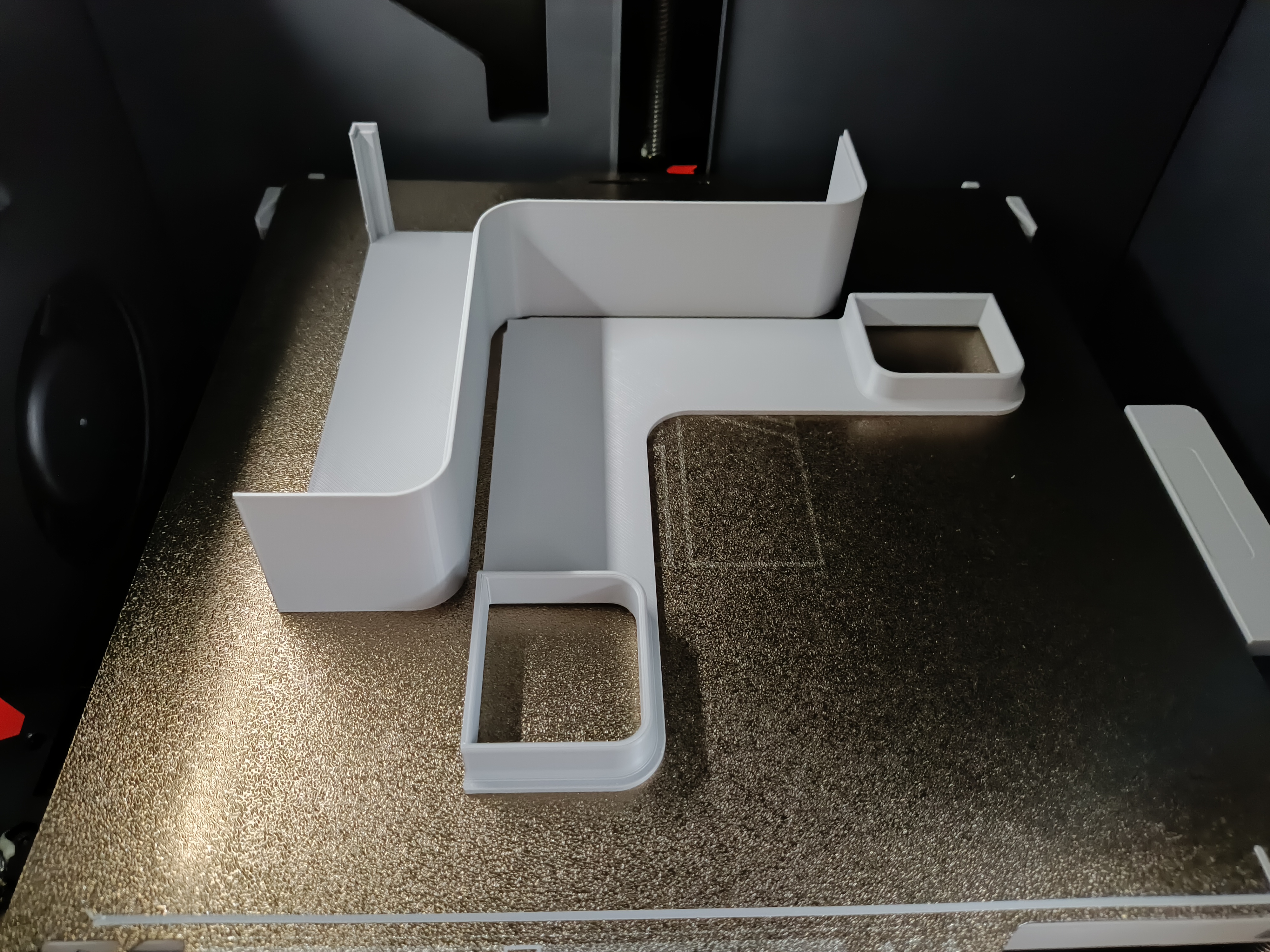 Miniatura 1 do modelo 3D 躲避屋-转角隧道