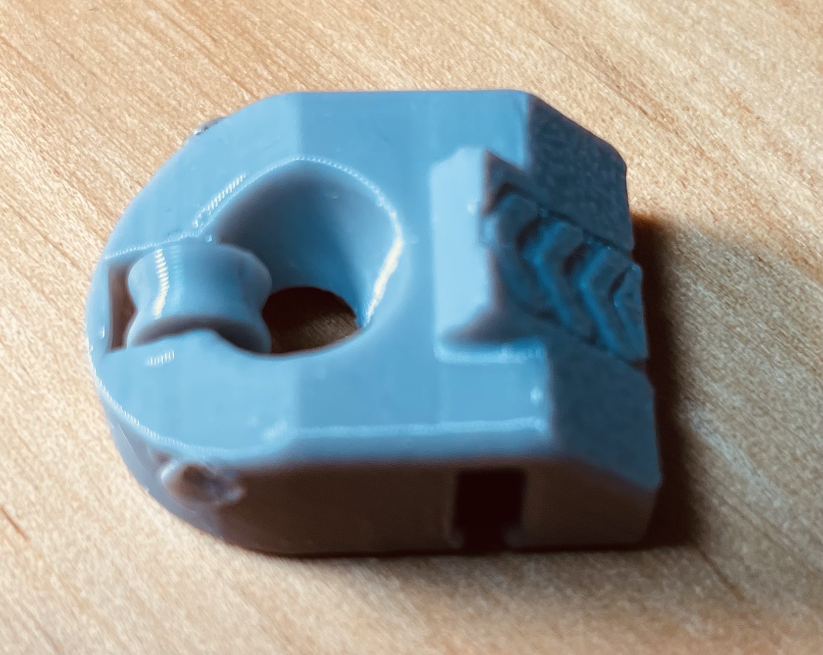 Miniatura 1 do modelo 3D AMS进料口保护器-导线轮方式