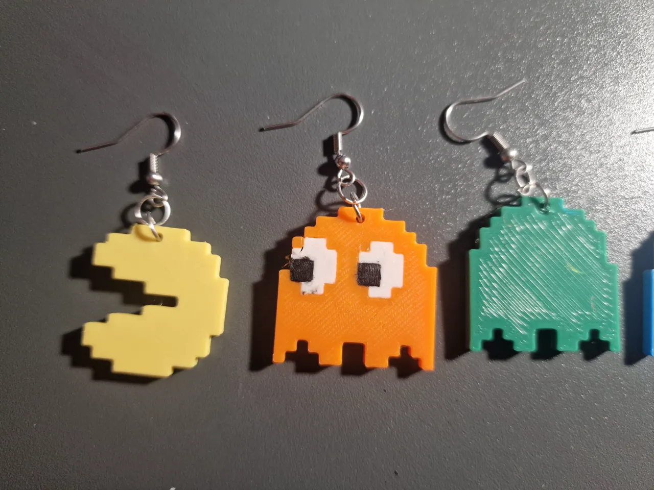 Pac Man Earrings/keyring view 4