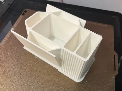 Brush stand 001