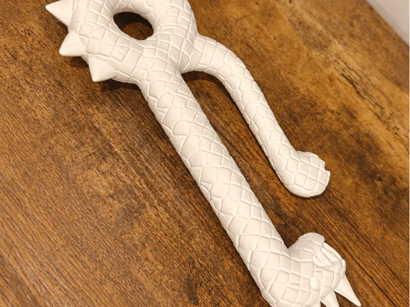 Dragon Handle