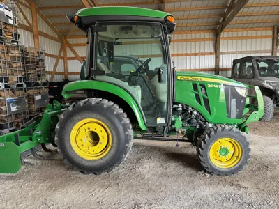 1/64 john deere 3046r