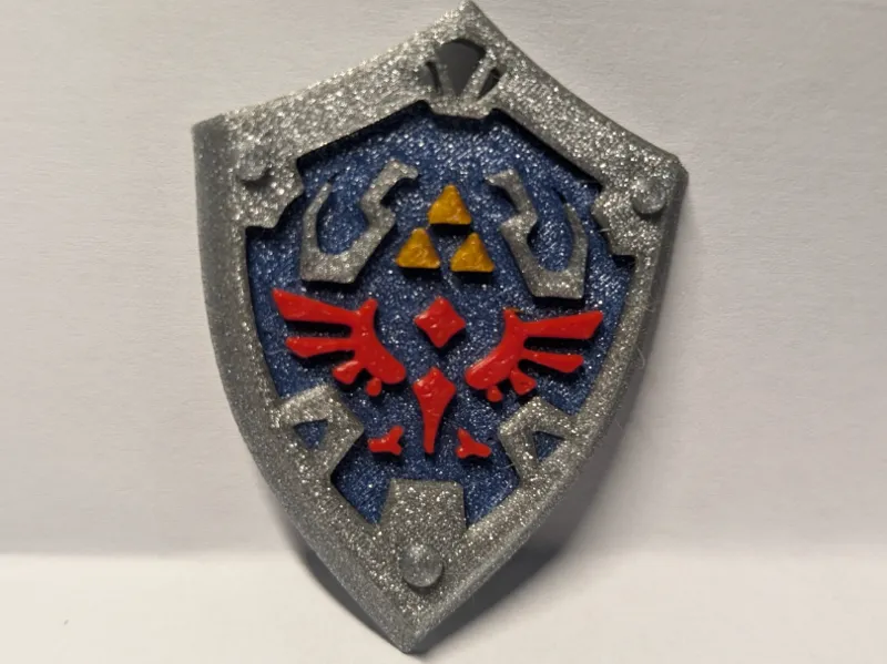 LLAVERO ESCUDO HYLIANO ZELDA MULTICOLOR