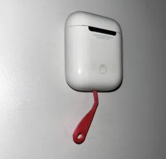 lightning port cleaner