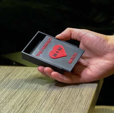 Perfect match matchbox with customizable initials by Zoddie - MakerWorld