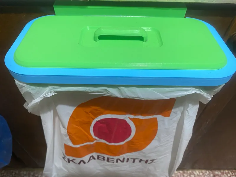 Grocery Bag Trash Holder with Lid