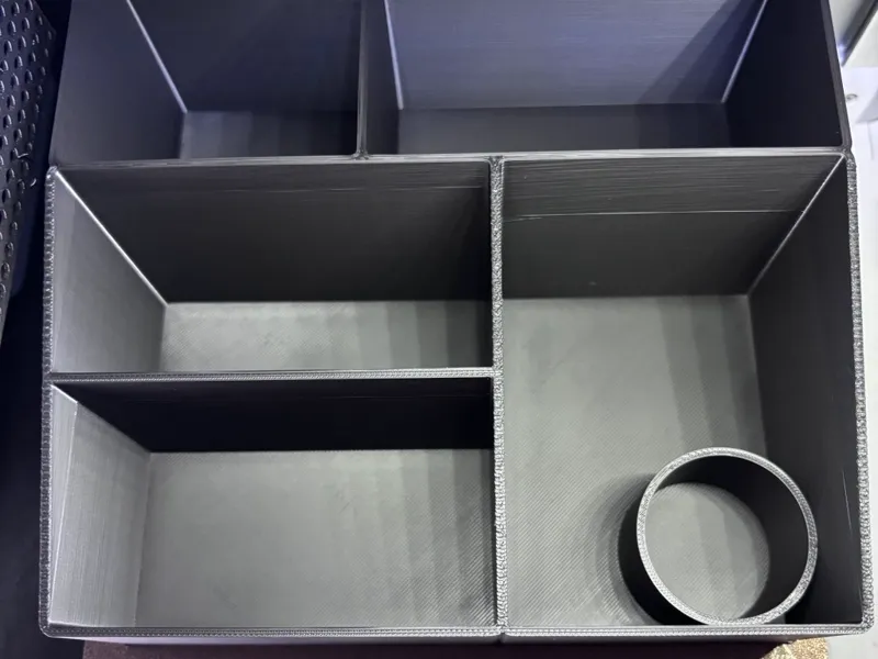 Simple desk organizer