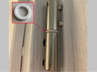 Door hinge pad