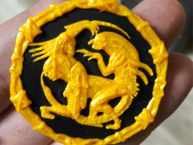 AVP Alien versus Predator "coin"
