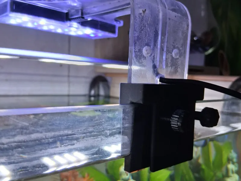 Support de lampe pour aquarium