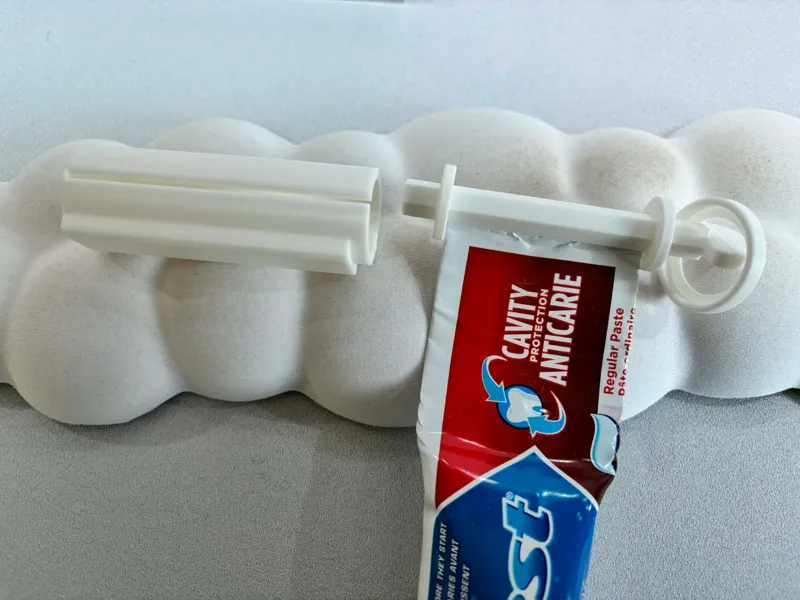 Toothpaste squeezer (super strong and sturdy)