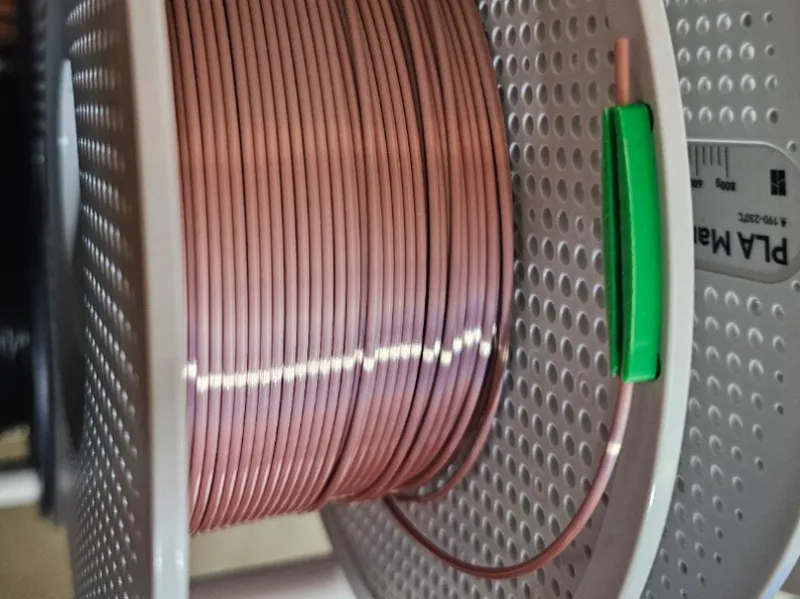 1.75mm Filament lock/clip for Bambu Spools