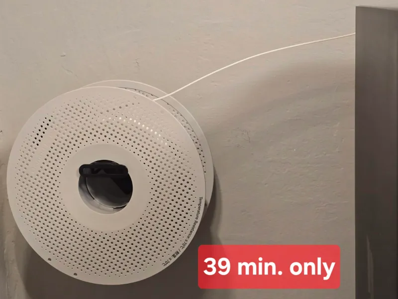 Wall-Mounted Spool Holder 