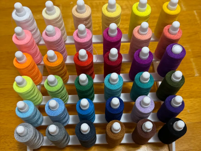36 Piece Thread Holder 6x6