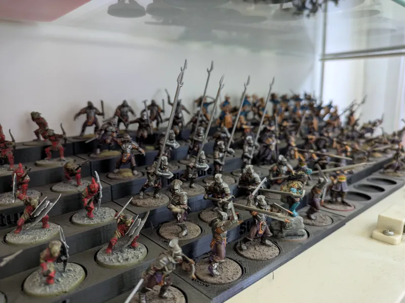 Vokis Miniature Stand for 28mm Bases