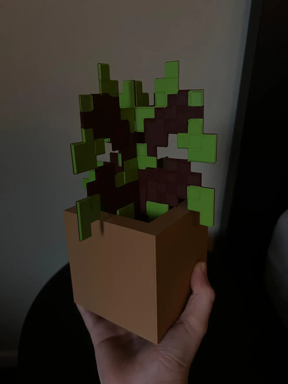 Minecraft Oak sapling In A Pot by kip - MakerWorld