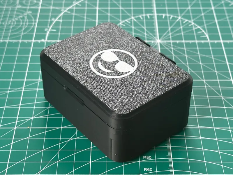 Box (faltbare Sonnenbrille)