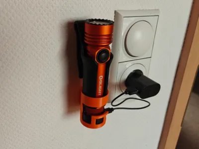Wall mount for Olight Seeker 4 Pro + Holster