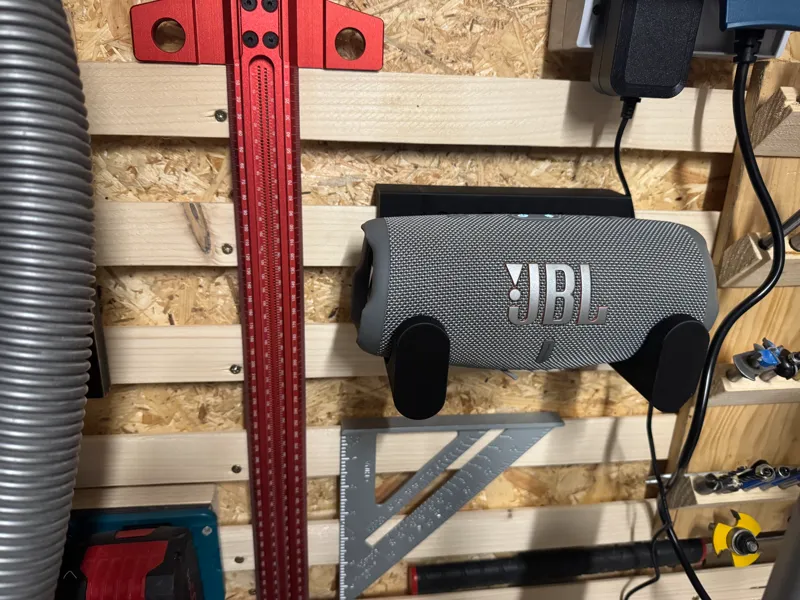 JBL Charge 5 Wand Halterung