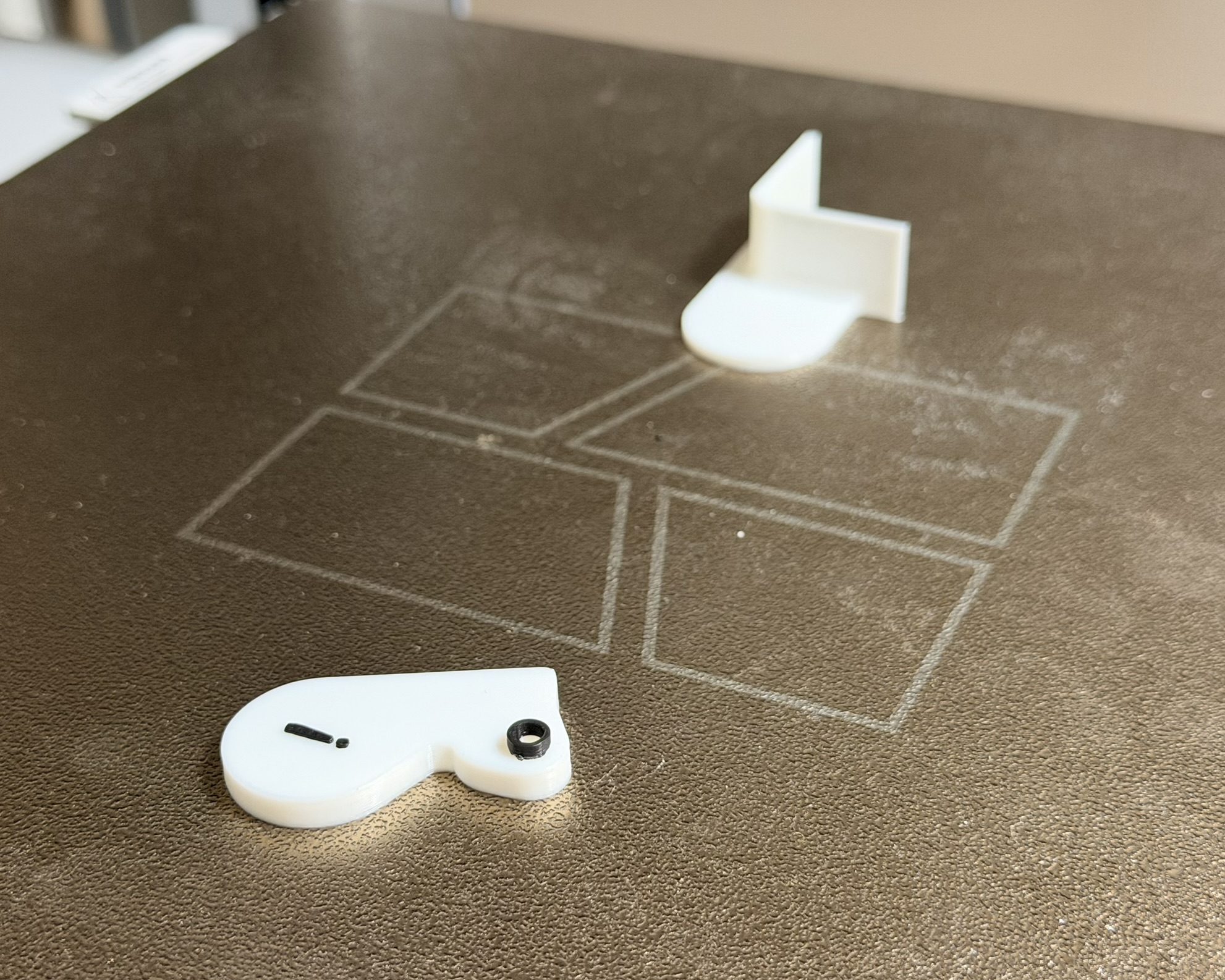 Miniatura 2 do modelo 3D SwitchBot Mail Arrival Indicator
