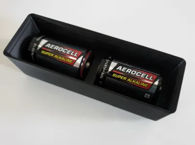 Gridfinity 1x3, 35mm high, stackable, holds two C batteries