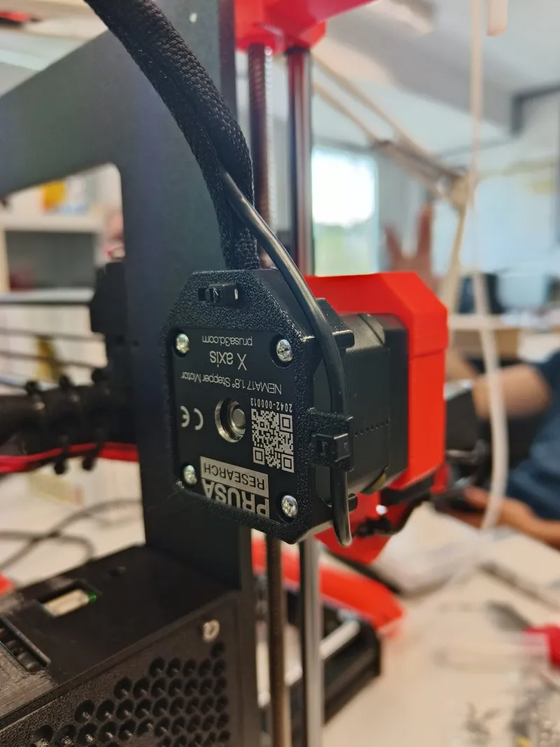X-Axis Cable Protector with extra Cable Clip