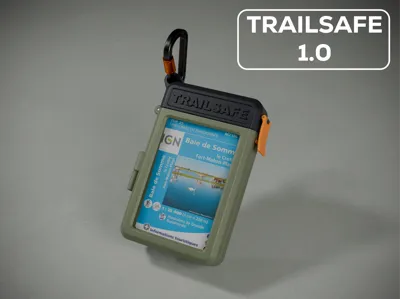 TrailSafe Hiking Case (IGN Map + Compass + Tools)