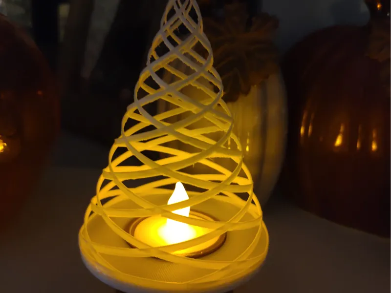 Christmas Tree 5.2in (13.2cm) Tall