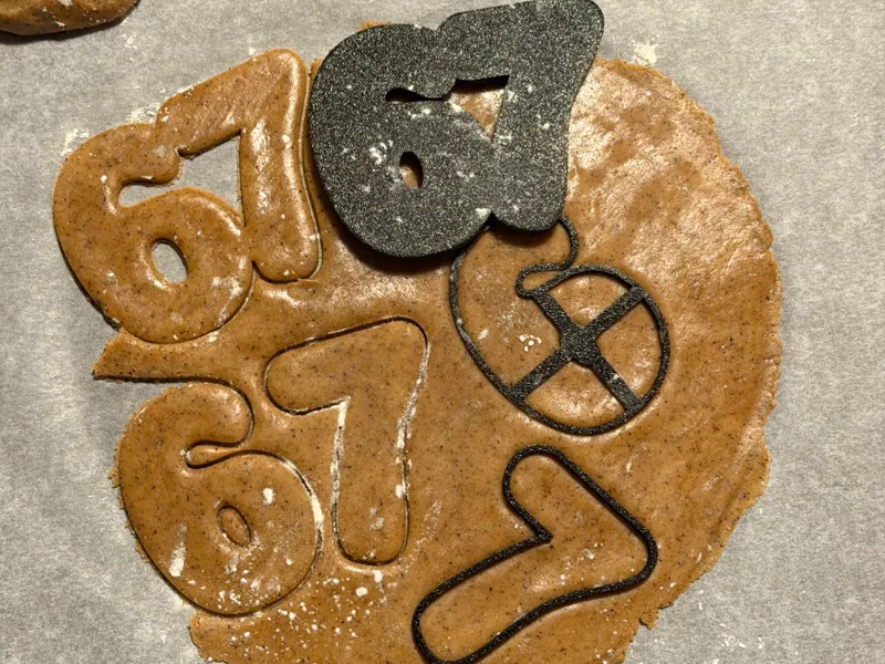6-7 Meme Cookie Cutter
