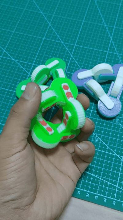 Infinite Universal Joint - Fidget Toy