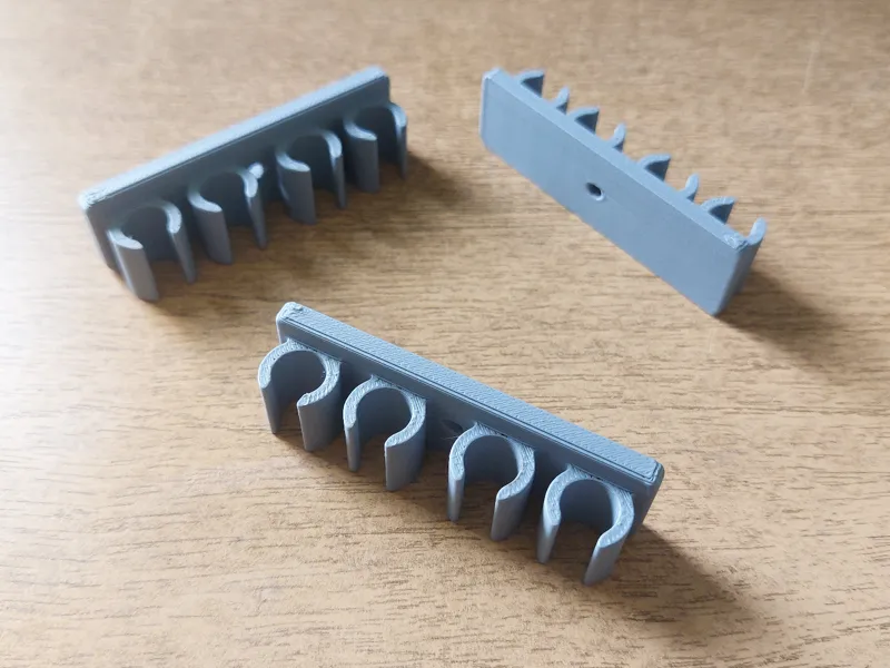 4 Cable Management Clip
