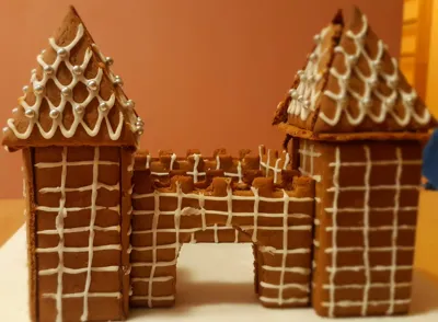gingerbread castle cookie cutter set