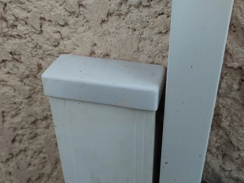 Electrical trunking end cap 100x40mm