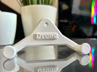 Soporte de pared para drone FPV