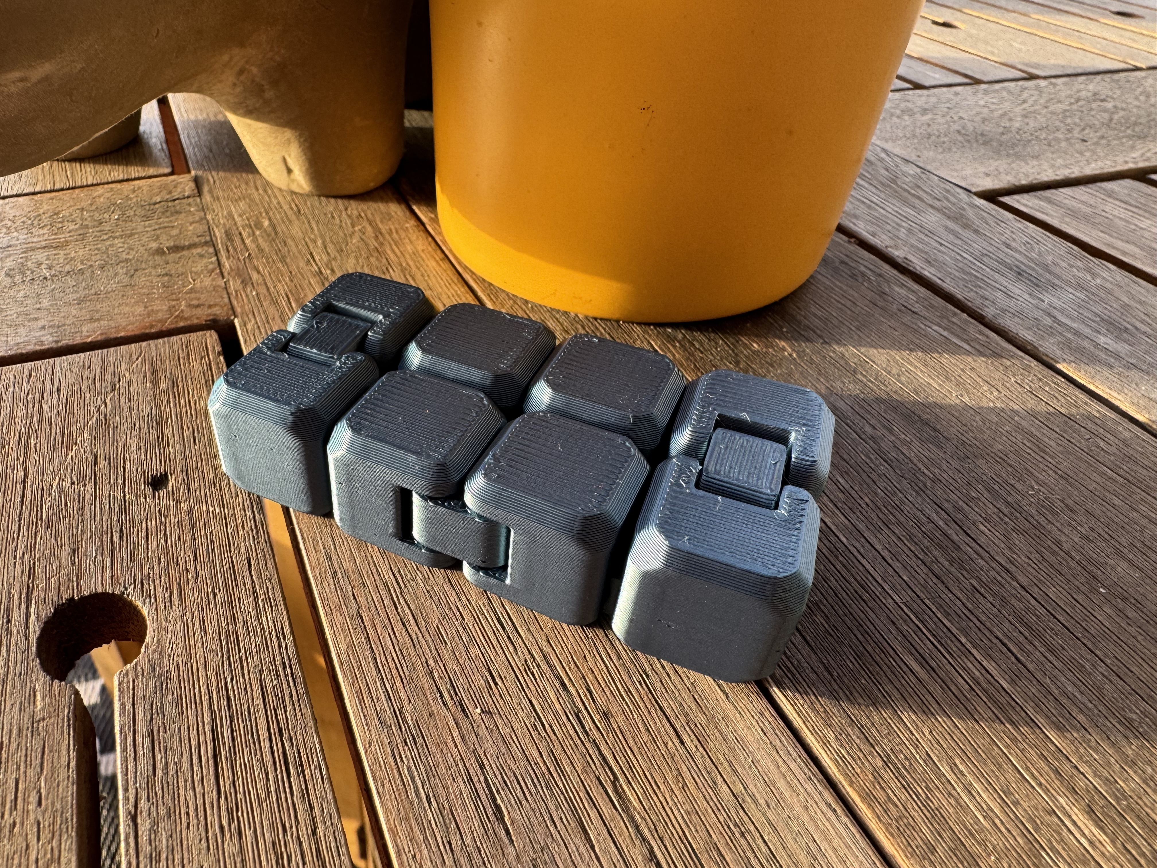 Miniatura 27 do modelo 3D Fidget Cube Toy: Angled