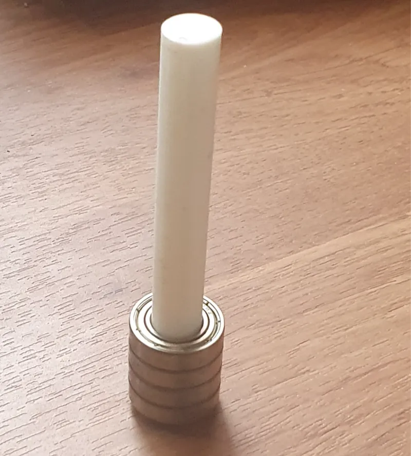 Simple bearing holder - 9/10mm internal