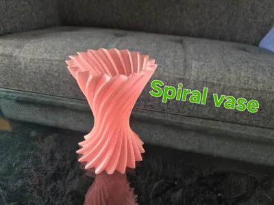 Spiral vase