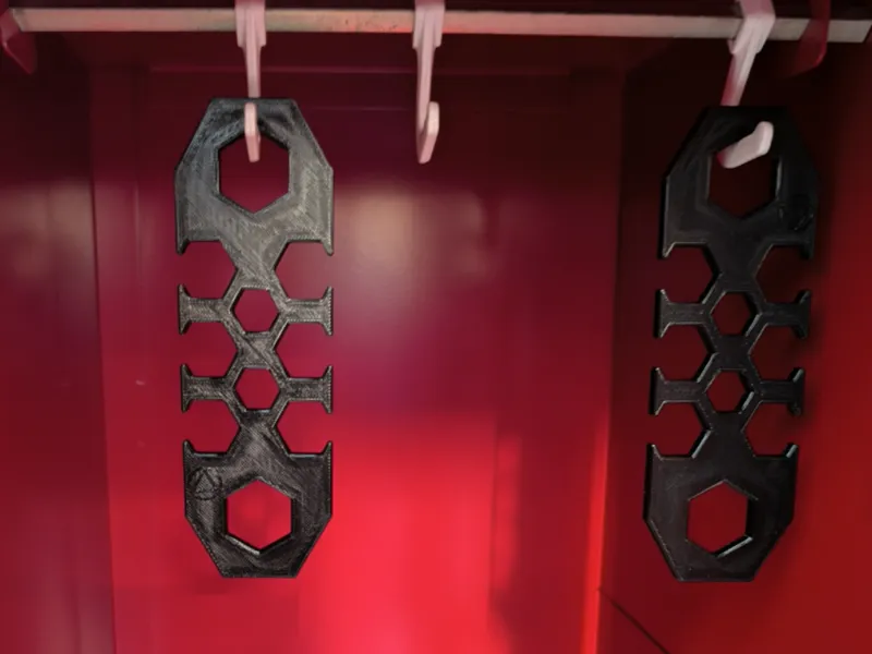 Locker  Hanger
