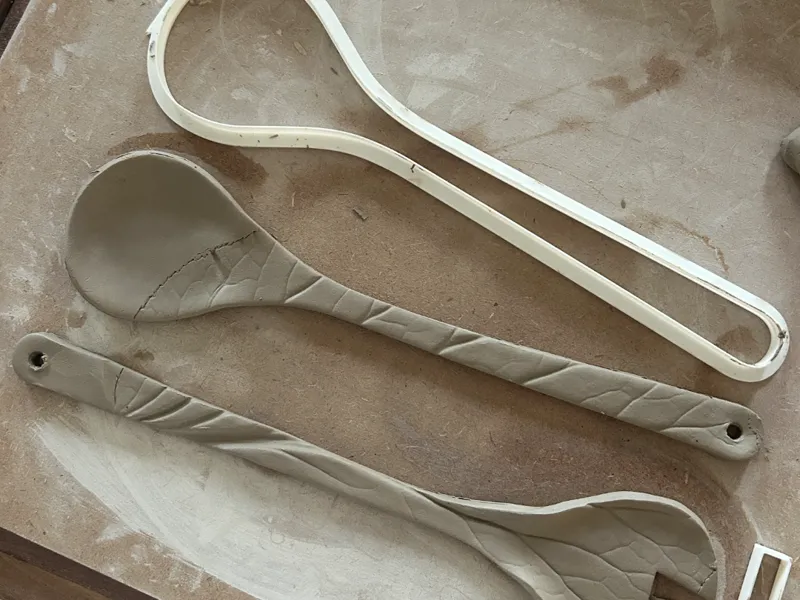 Cutlery lettuce spoons salad servers