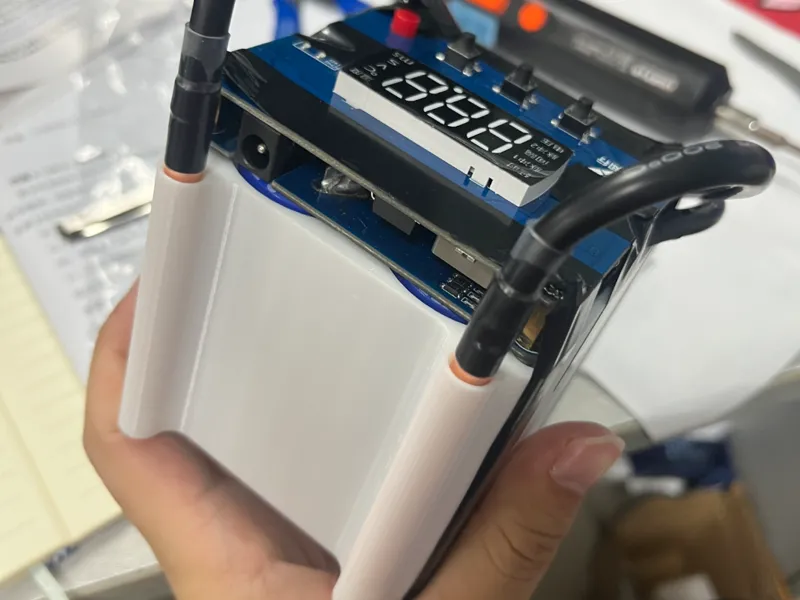 点焊机外壳