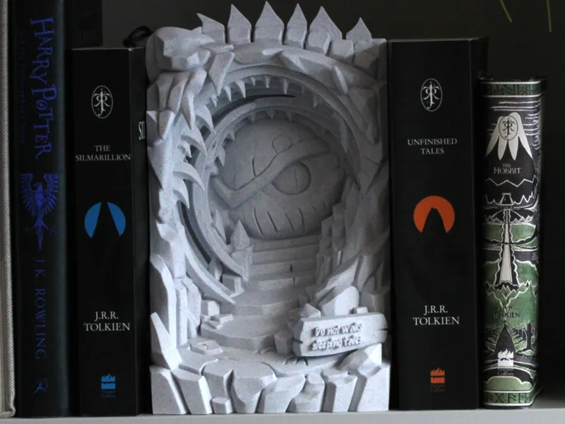 Dragon book nook - Customizable Text