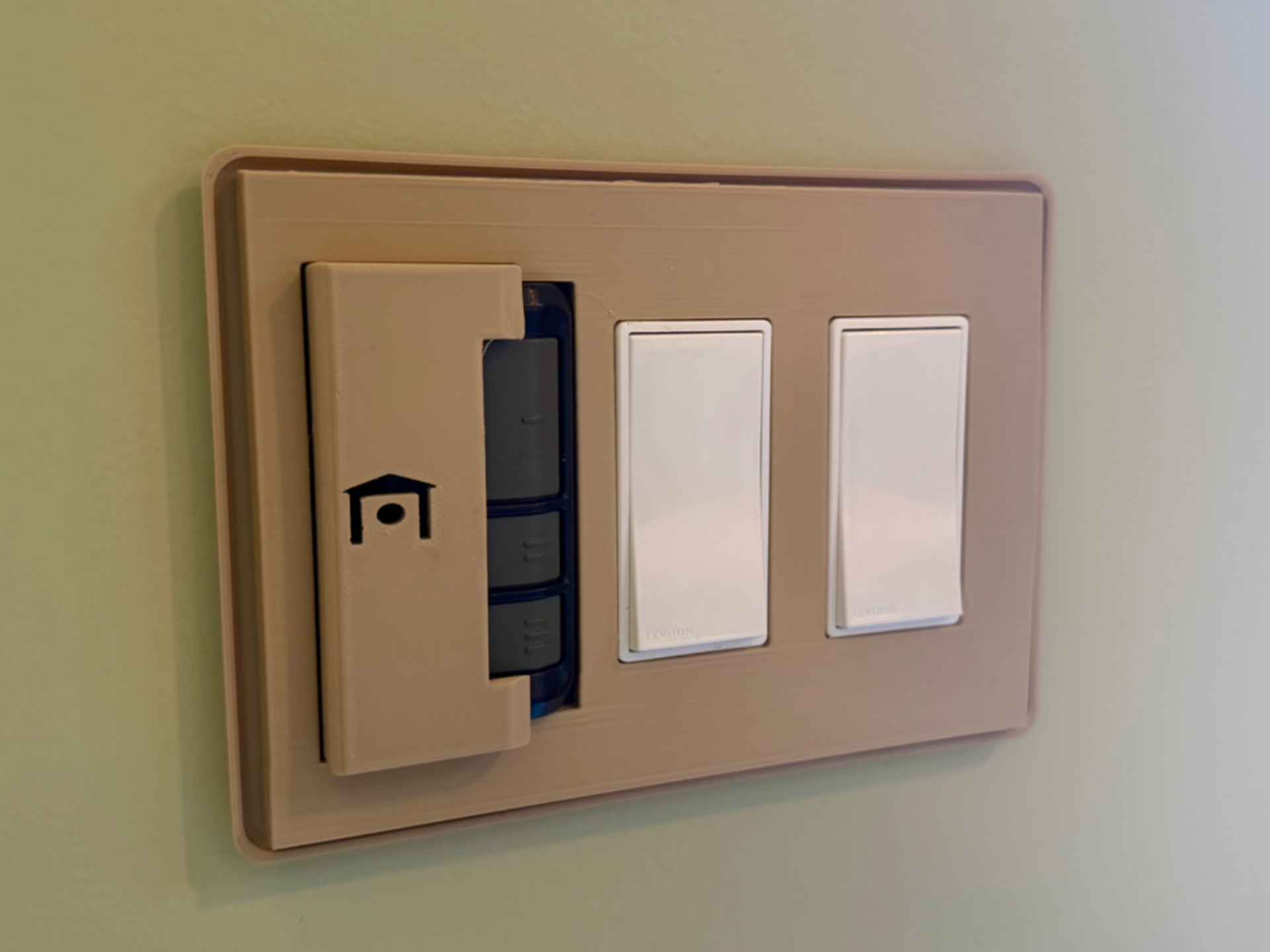 Chamberlain 953 Garage Remote Decora Switch Plate