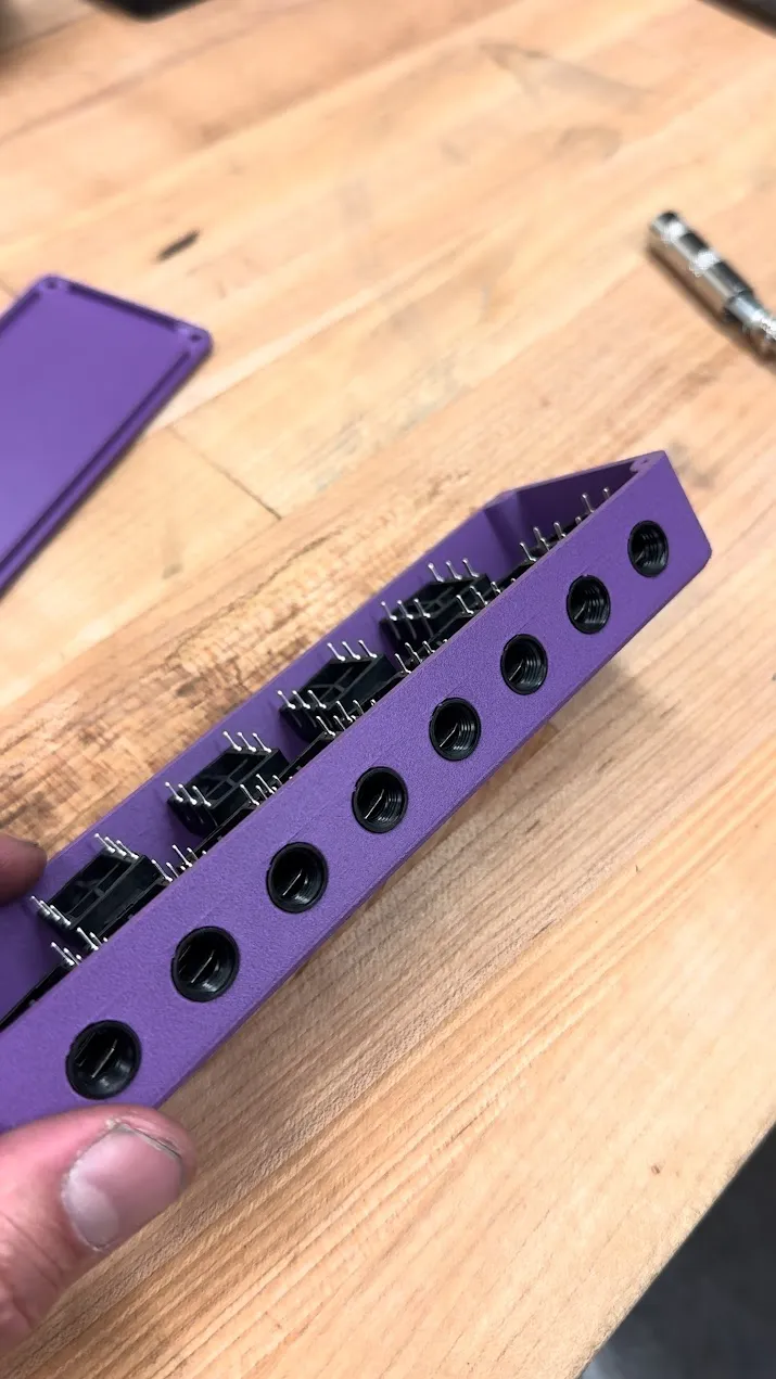 Enclosure Box Stereo to Mono RJM Mastermind 