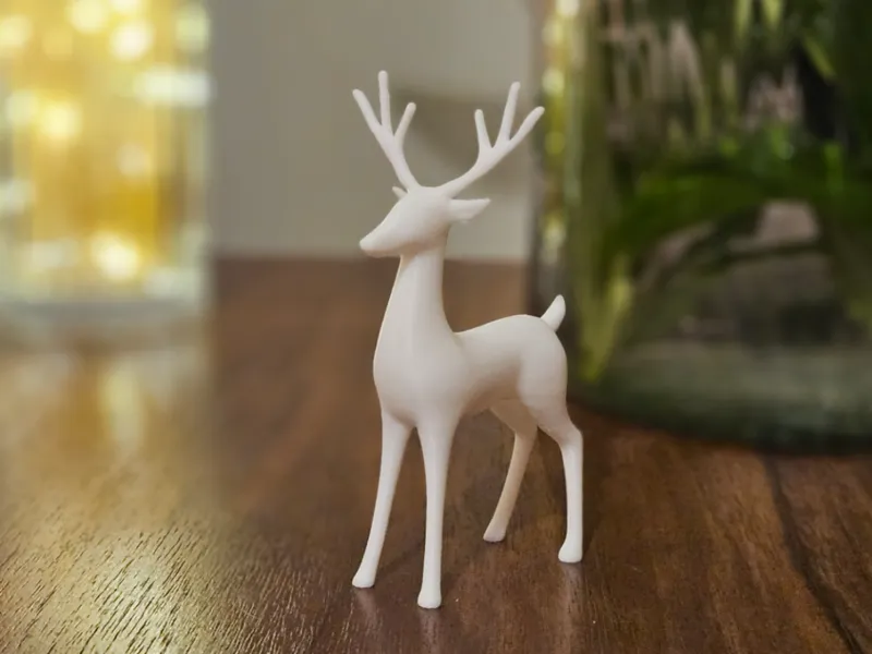 Minimalist Christmas Reindeer