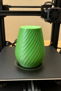 Vase spirale au design moderne — photo 3