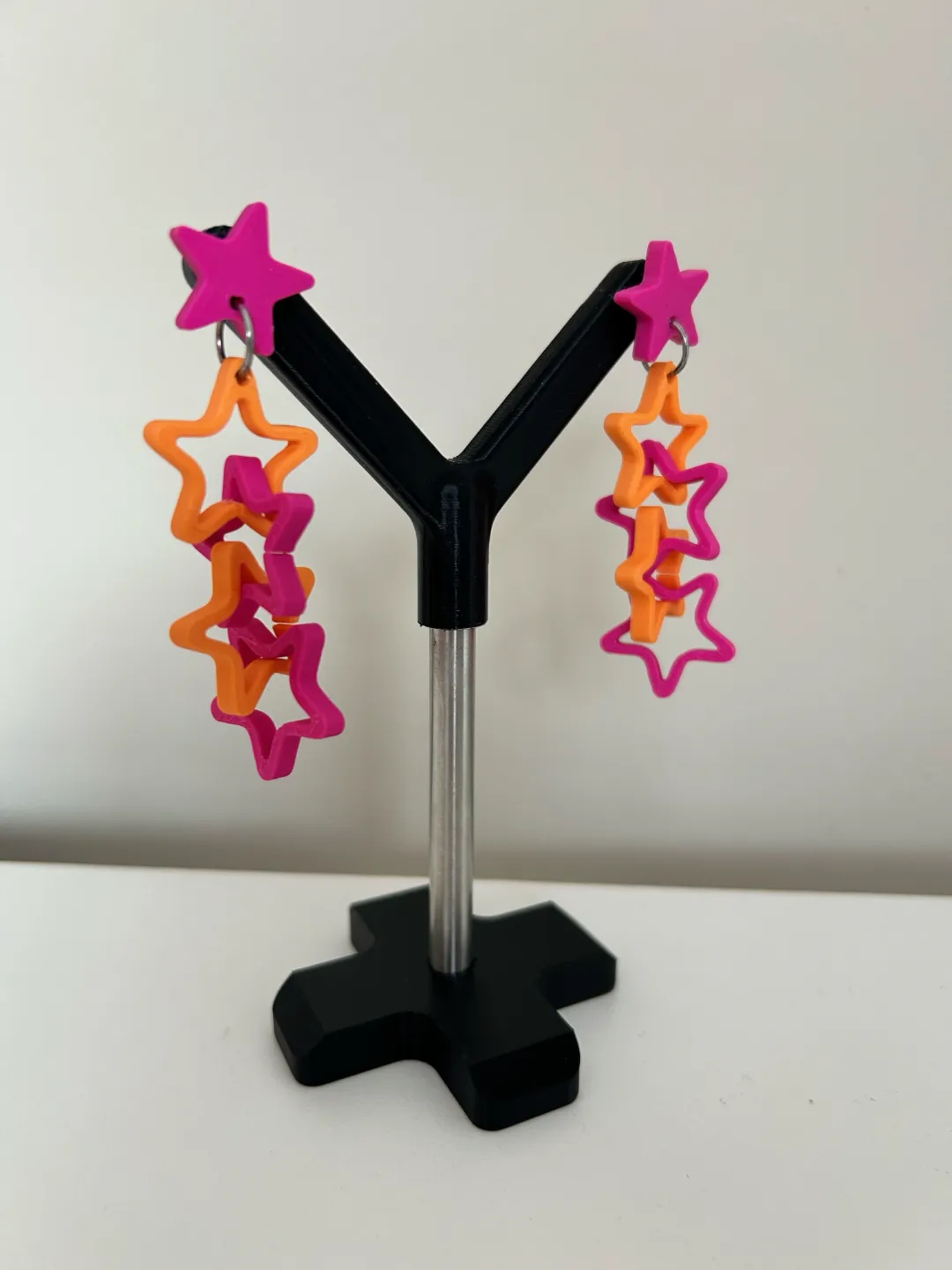 Star earrings | Dangling earrings view 2