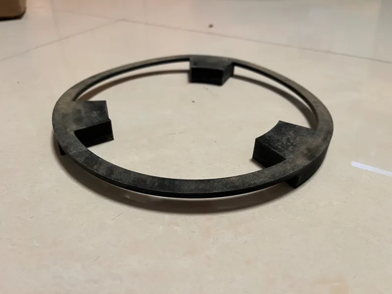 Heavy-duty flower pot feet for ventilation D200