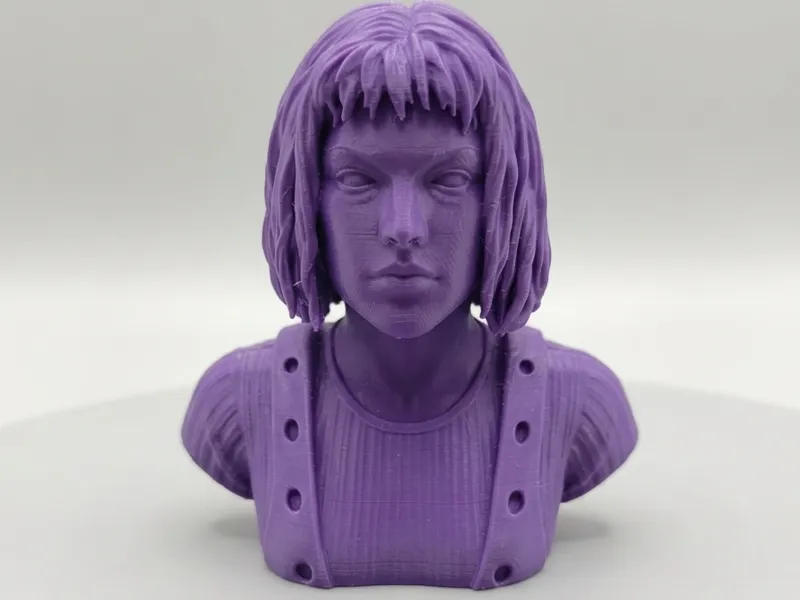 Leeloo Bust