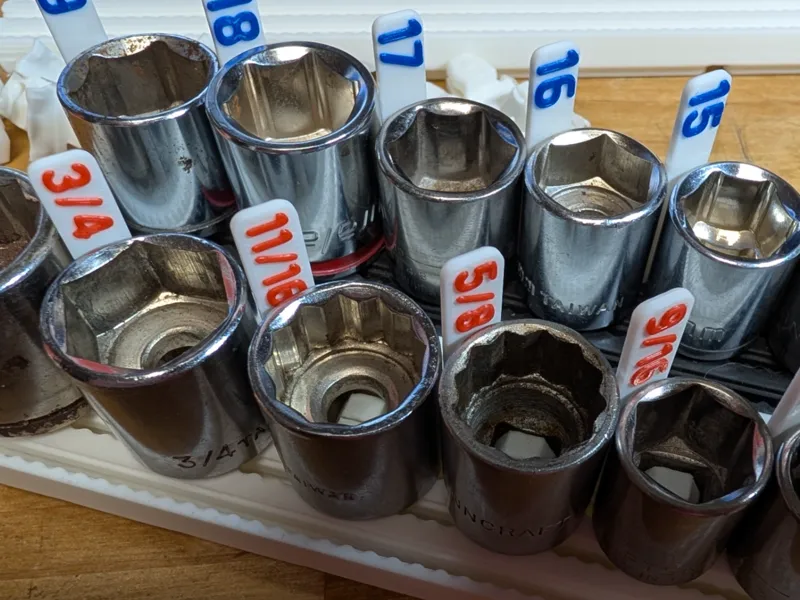 ToolSlot, A Very Dense Tool Organizing System