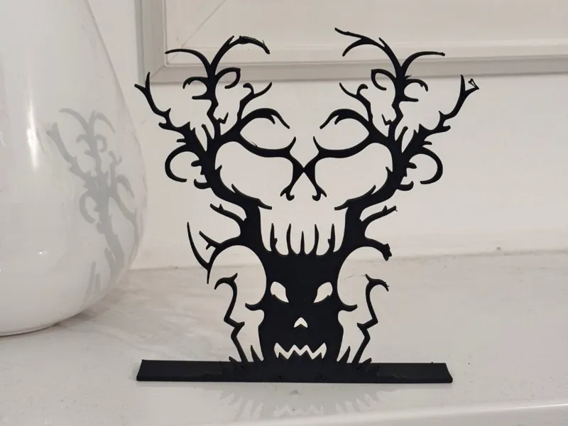 Spooky Tree – Halloween Edition